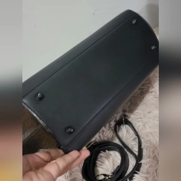 Aldo Black Hand /Cross Body Bag - Picture 9 of 16